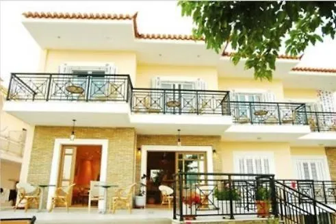 Aparthotel Kallisti 2*